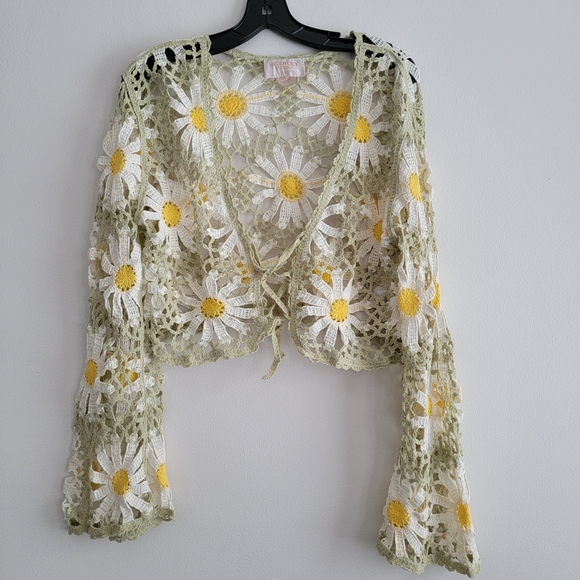 Audrey Parks Tops - Daisy Crochet Lace Tie Flare Bell Sleeve Top Cardigan Hippie Chic Cochella Large